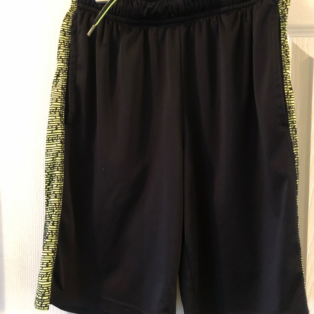 Boys sport shorts with elastic waist
